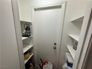 Photo #6: 2726418 Listing 