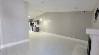 Photo #1: 2726419 Listing 