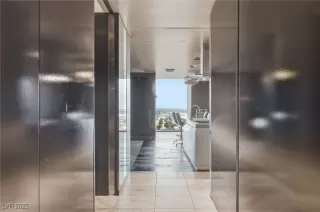 Photo #2: 2726452 Listing 