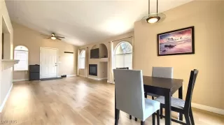 Photo #2: 2726460 Listing 