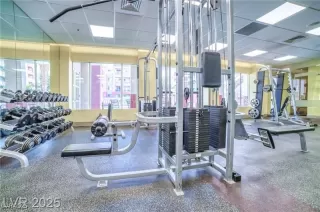 Photo #3: 2726465 Listing 