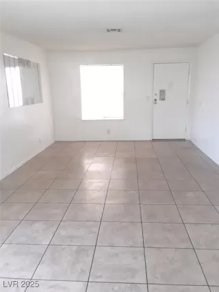 Photo #4: 2726485 Listing 