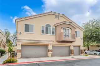 Photo #1: 2726543 Listing 