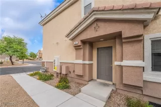 Photo #2: 2726543 Listing 