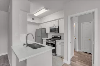 Photo #6: 2726553 Listing 