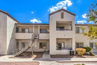 Photo #1: 2726566 Listing