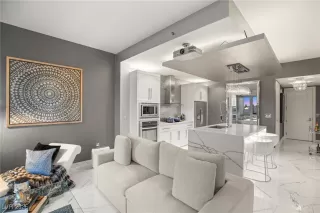 Photo #5: 2726582 Listing 