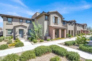 Photo #1: 2726589 Listing 