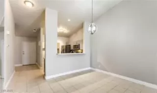 Photo #2: 2726628 Listing 