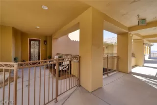 Photo #3: 2726649 Listing 