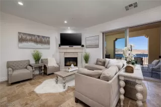 Photo #6: 2726649 Listing 