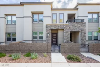 Primary Photo for MLS#: 2726714