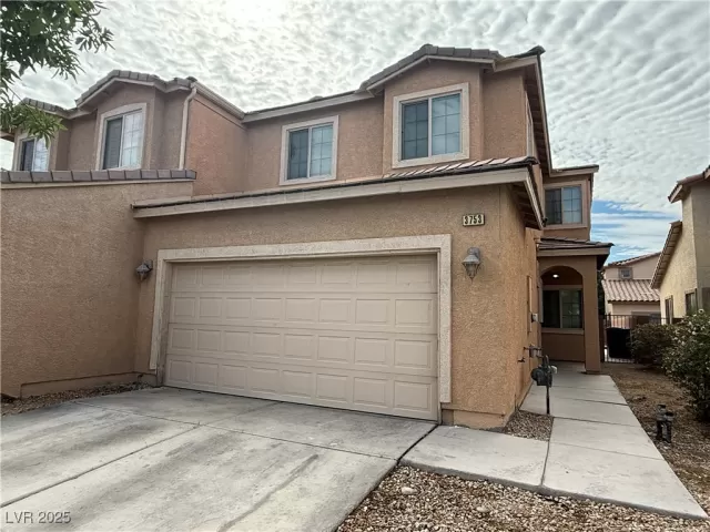 MLS: 2726731 Condo For Sale