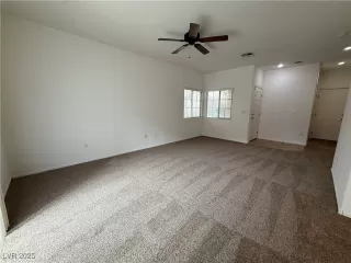 Photo #4: 2726731 Listing 