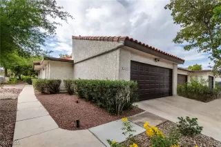 Photo #2: 2726744 Listing 