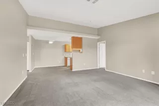 Photo #4: 2726752 Listing 