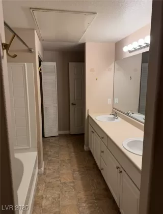 Photo #5: 2726753 Listing 