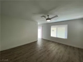 Photo #4: 2726768 Listing 