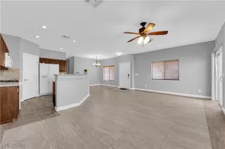 Photo #2: 2726777 Listing 