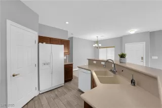 Photo #6: 2726777 Listing 