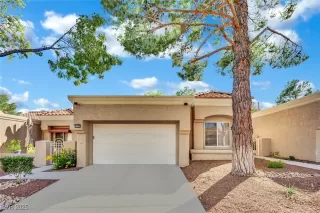 Photo #1: 2726816 Listing