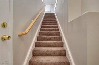 Photo #5: 2726878 Listing 