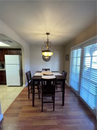 Photo #3: 2726901 Listing 