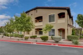 Photo #3: 2726939 Listing 