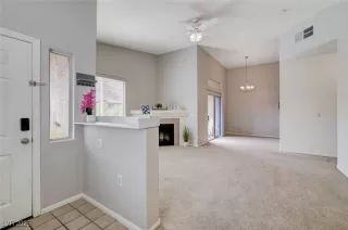 Photo #5: 2726939 Listing 