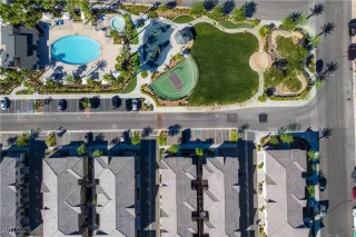 Photo #5: 2726940 Listing 