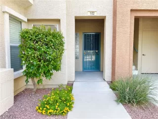 Photo #2: 2726960 Listing 