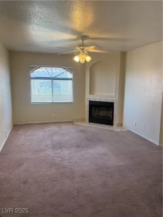 Photo #3: 2726968 Listing