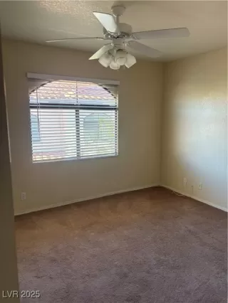 Photo #6: 2726968 Listing