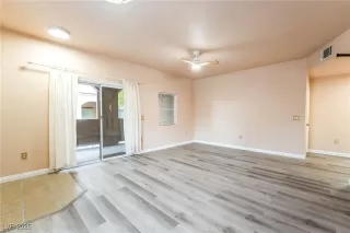 Photo #6: 2726971 Listing 