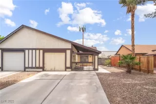 Click for more information on MLS # 2726978 : 4844 TREETRUNK AVENUE More Details about MLS # 2726978 : 4844 TREETRUNK AVENUE