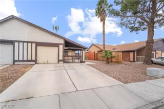 Photo #1: 2726978 Listing 