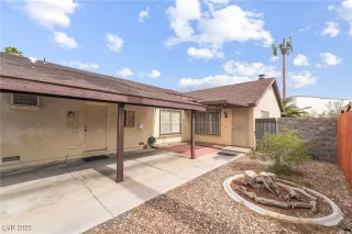 Photo #3: 2726978 Listing 