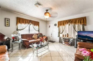 Photo #6: 2726978 Listing 