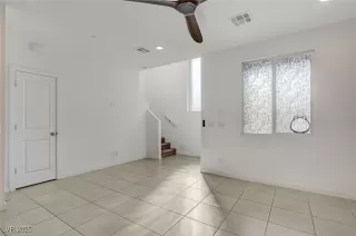 Photo #6: 2726981 Listing 