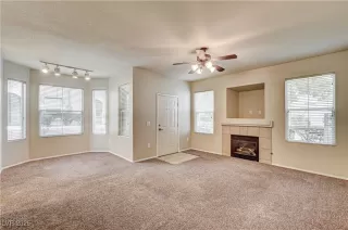 Photo #1: 2726983 Listing 