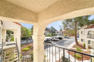 Photo #1: 2726984 Listing 