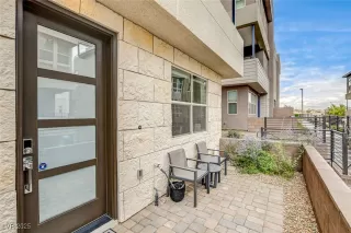 Photo #1: 2727023 Listing 