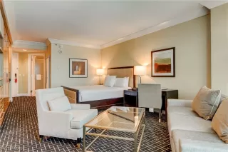 Photo #5: 2727055 Listing 