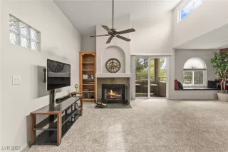 Photo #1: 2727060 Listing 