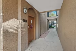 Photo #1: 2727086 Listing 