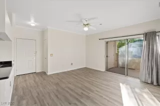 Photo #3: 2727086 Listing 