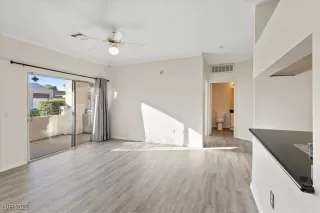 Photo #6: 2727086 Listing 