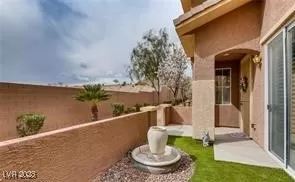 Photo #1: 2727088 Listing 