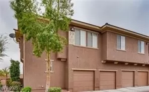 Photo #3: 2727088 Listing 