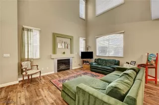 Photo #4: 2727136 Listing